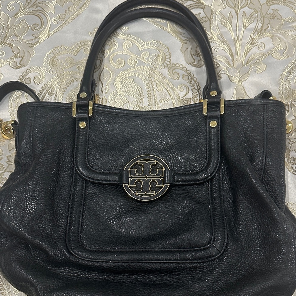 Tory Burch Black Leather Shoulder Bag with Gold Details